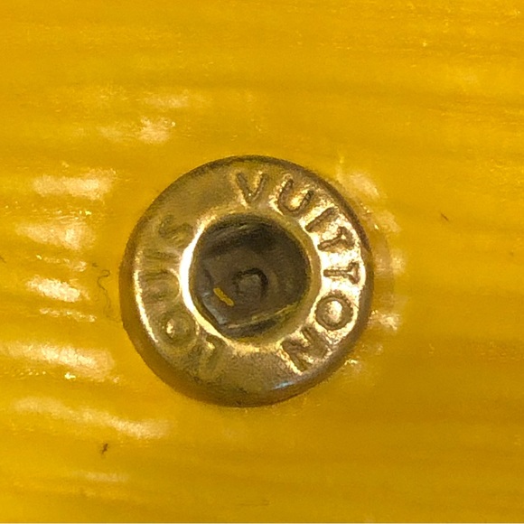 LOUIS VUITTON Sarah International Wallet Yellow epi leather Trifold Full Length - Picture 13 of 14